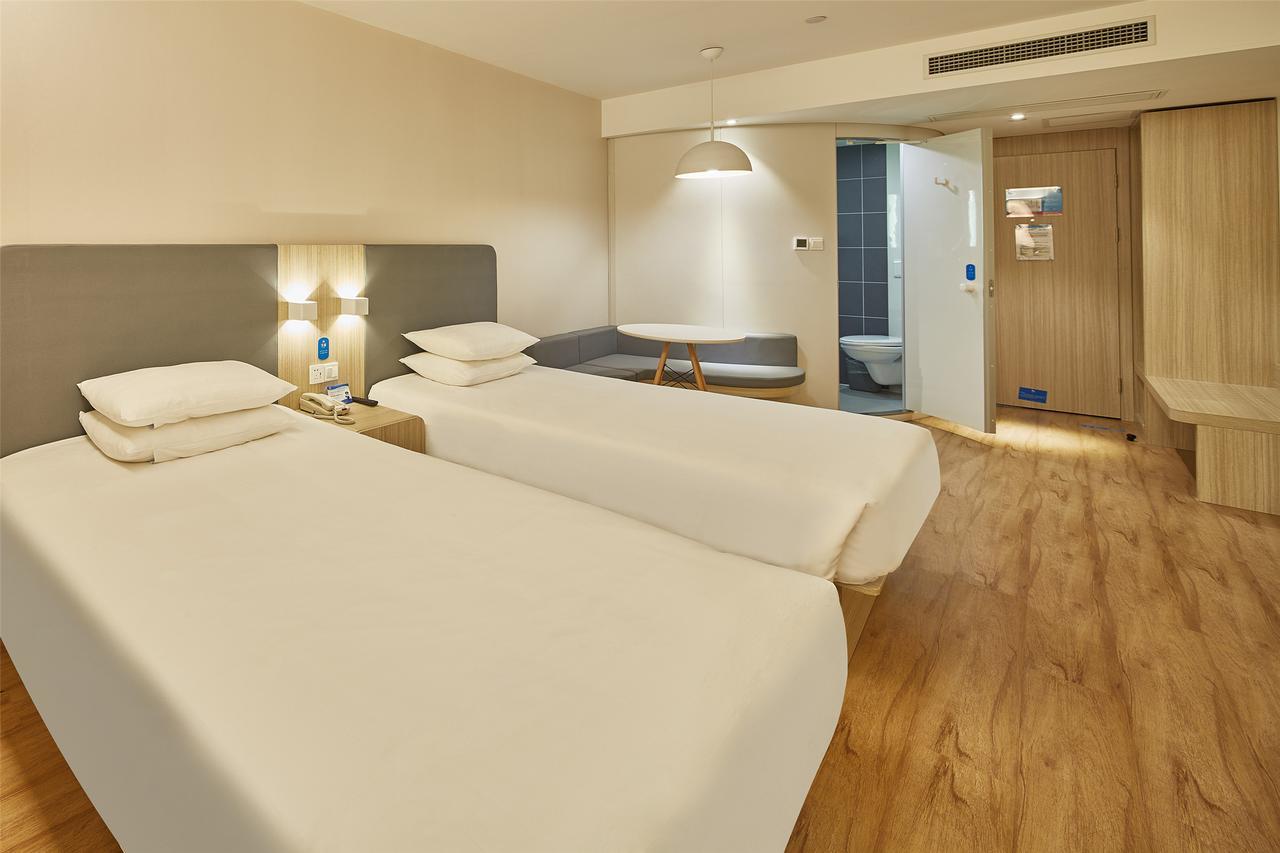 Hanting Hotel Zhuhai Qinglu Middle Road Exterior photo